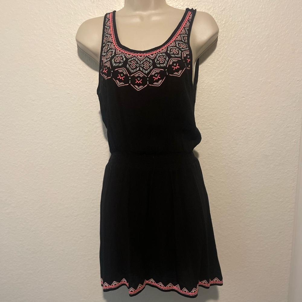 Aeropostale Black and Pink Embroidered Women's Dress. NWT